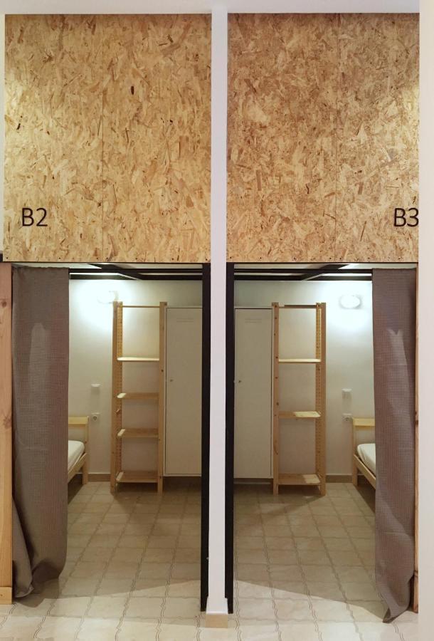 Hostel Numero Trece - Free Towels, Coffee & Tea, Remote Check-In (Adults Only) Alicante Exterior photo